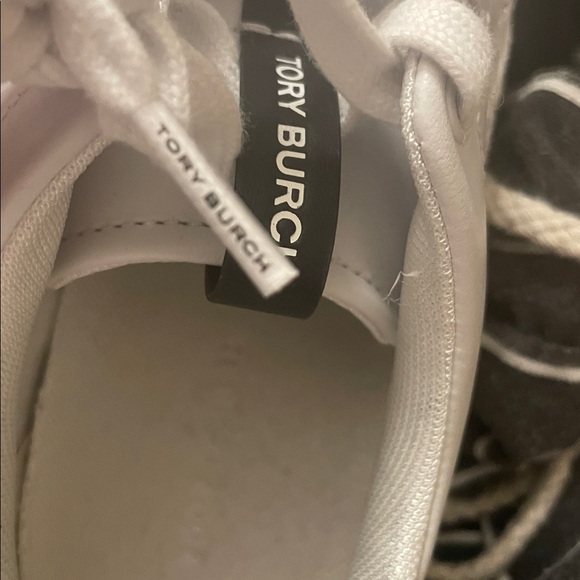 Tory Burch Women’s Howell Court Sneaker - Picture 8 of 11